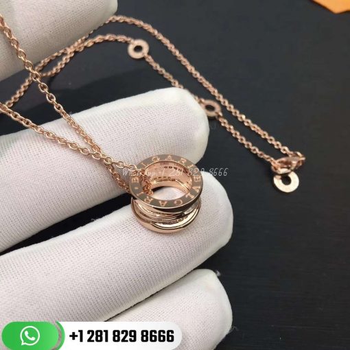 REF . 355061 B.zero1 Design Legend necklace with18k gold pendant set with pavé diamonds (0.20 ct) on the spiral and 18k gold chain.