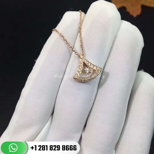 REF . 354363 DIVAS’ DREAM 18 kt rose gold openwork necklace with 18 kt rose gold pendant set with a central diamond and pavé diamonds.