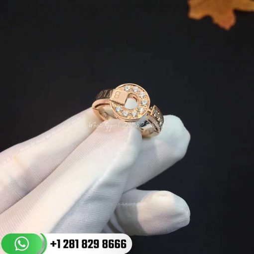REF . 349623 BVLGARI BVLGARI 18 kt rose gold ring with pavé diamonds.