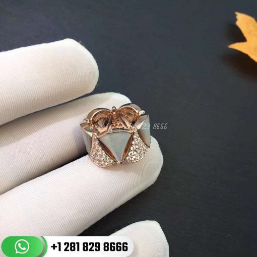 REF . 349788 DIVAS’ DREAM ring in 18 kt rose gold, set with mother-of-pearl elements and pavé diamonds.