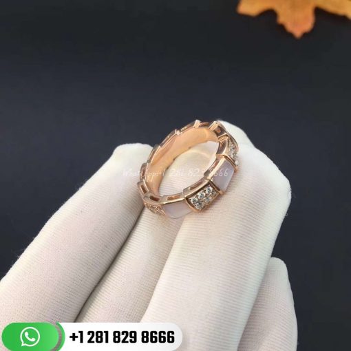 REF . 353228 Serpenti Viper band ring in 18 kt rose gold set with mother-of-pearl elements and pavé diamonds (053 ct).