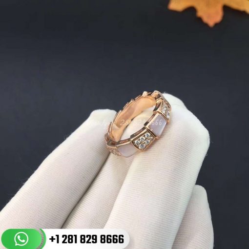 REF . 353228 Serpenti Viper band ring in 18 kt rose gold set with mother-of-pearl elements and pavé diamonds (053 ct).