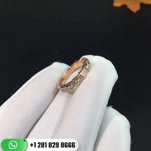 REF . 349700 Serpenti wedding band in 18kt rose gold with pavé diamonds.