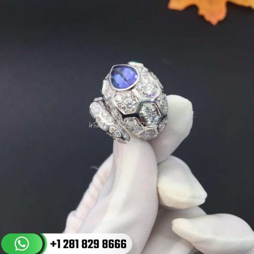 REF . AN858337 Serpenti ring in 18 kt white gold with blue sapphire, emeralds and pavé diamonds