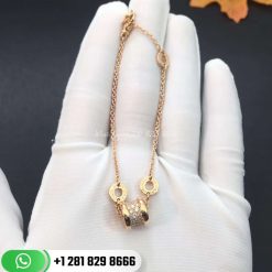 REF . 350896 B.zero1 soft bracelet in 18 kt rose gold, set with pavé diamonds on the spiral.