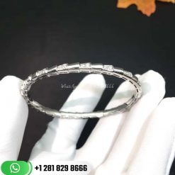 REF . 355256 Serpenti Viper 18 kt white gold bracelet set with demi pavé diamonds (0.98 ct).(height 4 mm)