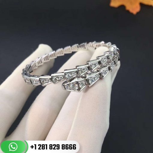 REF . 351844 Serpenti one-coil slim bracelet in 18 kt white gold, set with full pavé diamonds.