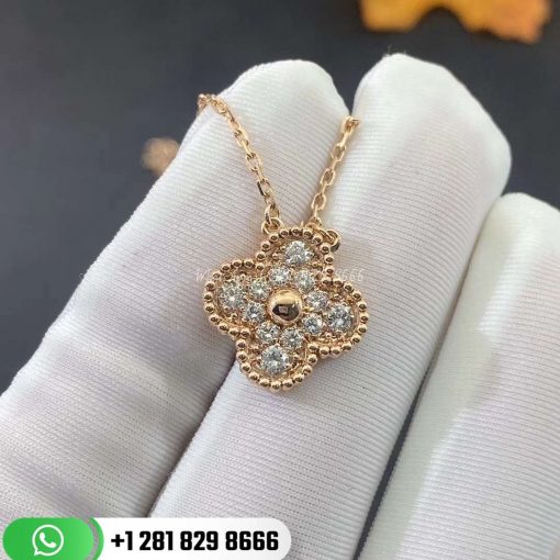 VCARP2R300 Vintage Alhambra pendant, rose gold, round diamonds; diamond quality DEF, IF to VVS.