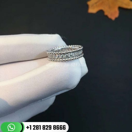 VCARP4E200 Perlée diamonds ring, 1 row, white gold, round diamonds; diamond quality DEF, IF to VVS
