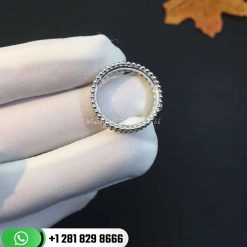 VCARP4E200 Perlée diamonds ring, 1 row, white gold, round diamonds; diamond quality DEF, IF to VVS