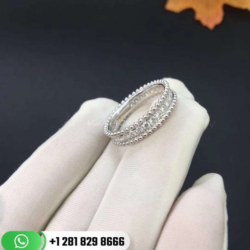VCARP4E200 Perlée diamonds ring, 1 row, white gold, round diamonds; diamond quality DEF, IF to VVS