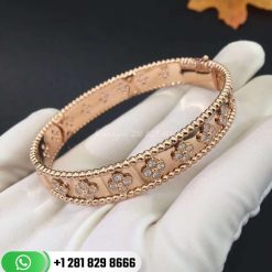 VCARN5B200 Perlée clovers bracelet, rose gold, round diamonds, medium model; diamond quality DEF, IF to VVS.