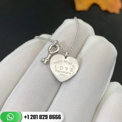 tiffany™ love heart tag key pendant