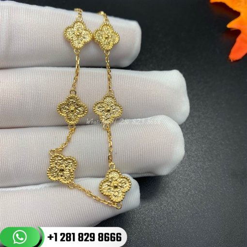 VCARO8DD00 Sweet Alhambra bracelet, 6 motifs, 18K gold.