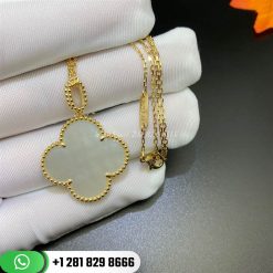 van_cleef_&_arpels_magic_alhambra_long_necklace_1_motif__mother-of-pearl_26mm