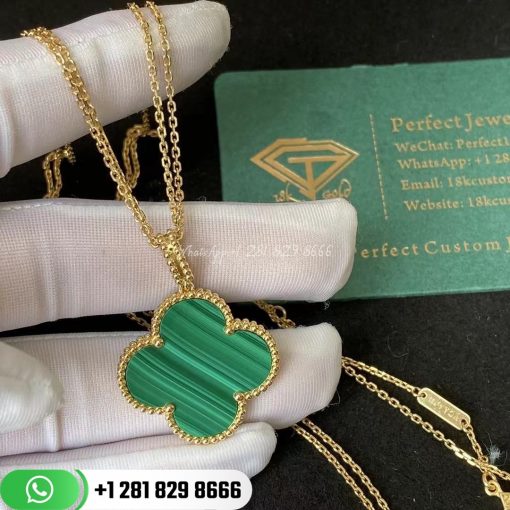 Van Cleef & Arpels Magic Alhambra Long Necklace 1 Motif Yellow Gold Malachite VCARO3MG00