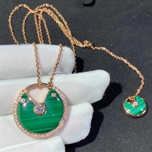 Amulette De Cartier Pendant Medium Model Malachite