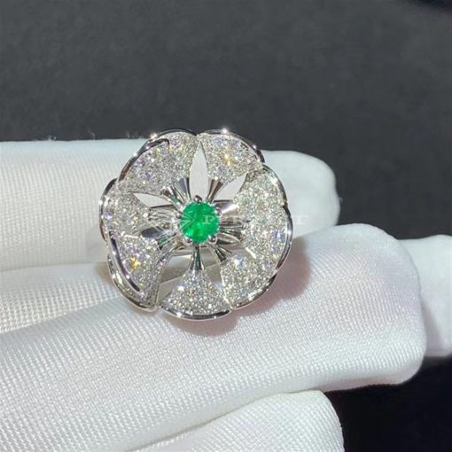 Bulgari White Gold, Diamond and Emerald Divas Dream Ring Ref. AN857988