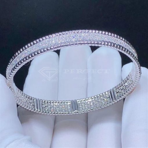 Van Cleef Arpels Perlée Diamonds Bracelet, 3 Rows Diamond White Gold VCARP5E700