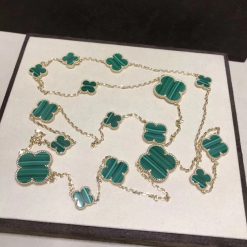 Van Cleef Arpels Magic Alhambra Long Necklace, 16 Motifs Yellow Gold Malachite VCARO2AF00