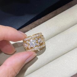 Van Cleef Arpels Snowflake Ring Yellow Gold, Diamond VCARO3RV00