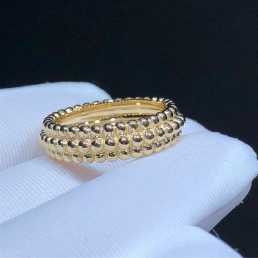 Van Cleef Arpels Perlee Pearls Of Gold Ring 3 Rows Yellow Gold Vcarp0x800 (1)