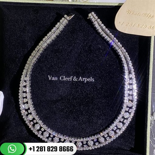 Van Cleef & Arpels Snowflake Necklace, VCARO3RI00
